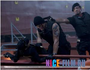 Неудержимые (2010)