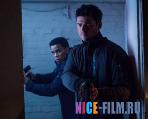 Почти человек (2013) 