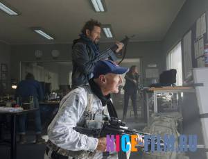 Дрожь земли 6 (2018)